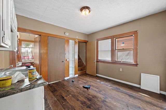 4656 N 40th STREET, Milwaukee, WI 53209