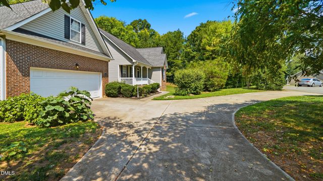 3607 Old Farm Court, Graham, NC 27253