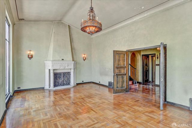 201 Capra Way, San Francisco, CA 94123