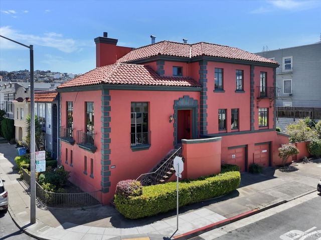 201 Capra Way, San Francisco, CA 94123