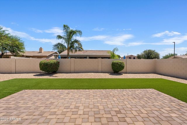 14570 W CATALINA Drive, Goodyear, AZ 85395