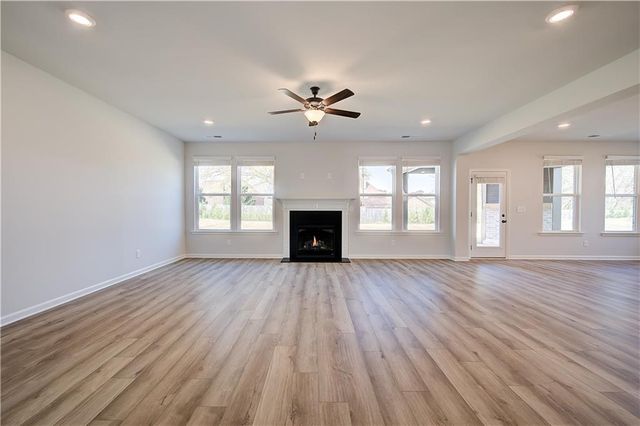 120 Haverling Pass, Hampton, GA 30252