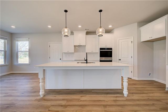 120 Haverling Pass, Hampton, GA 30252