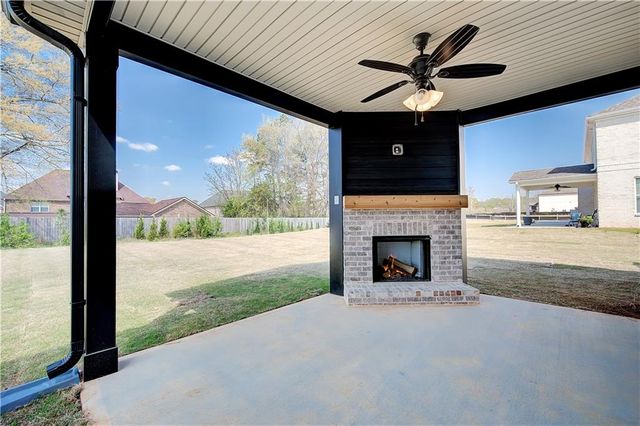 120 Haverling Pass, Hampton, GA 30252