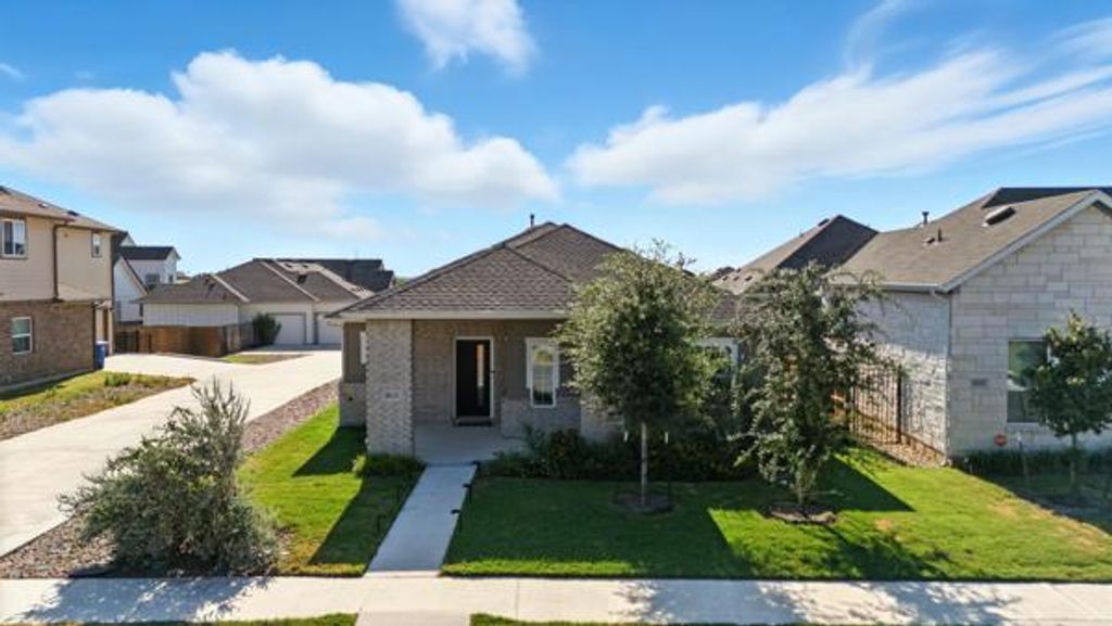 9115 Looksee LN, Austin, TX 78744