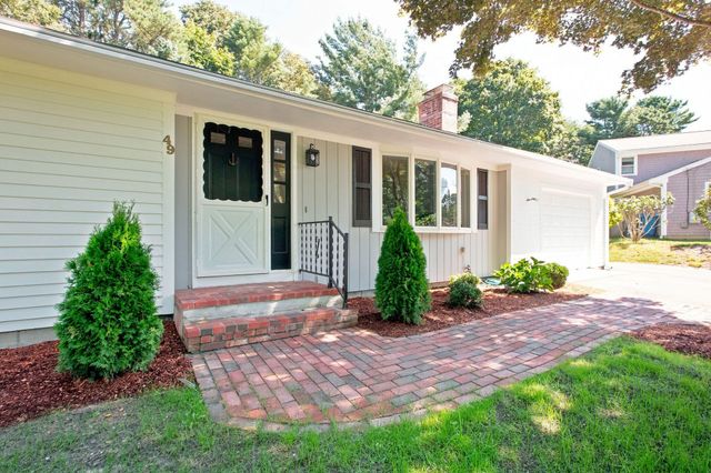 49 Cameron Road, North Falmouth, MA 02556