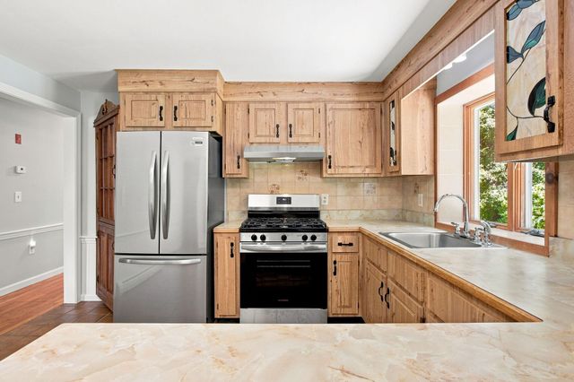 49 Cameron Road, North Falmouth, MA 02556