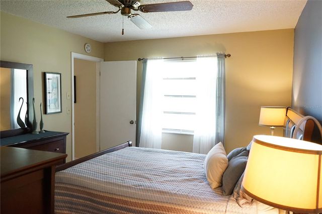 2102 HEREFORD DRIVE 513, Sun City Center, FL 33573