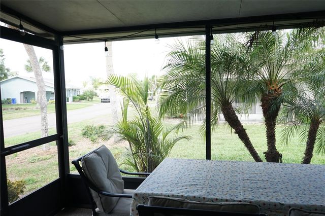2102 HEREFORD DRIVE 513, Sun City Center, FL 33573