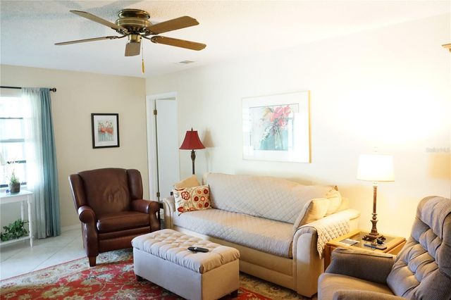 2102 HEREFORD DRIVE 513, Sun City Center, FL 33573