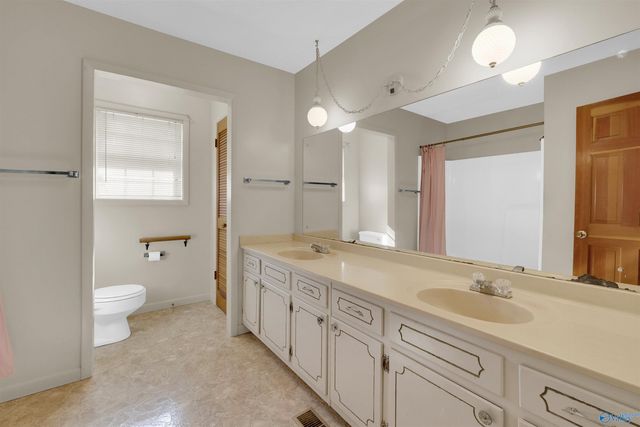 284 Circle Drive, Rainsville, AL 35986