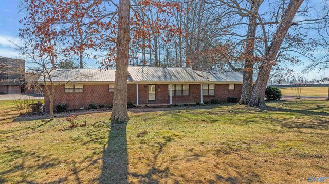 284 Circle Drive, Rainsville, AL 35986
