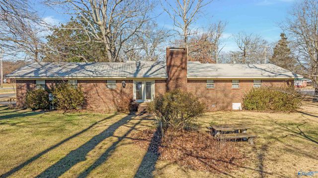 284 Circle Drive, Rainsville, AL 35986