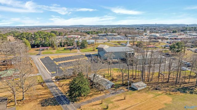 284 Circle Drive, Rainsville, AL 35986