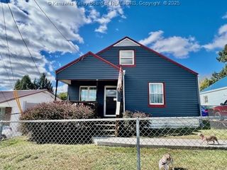 919 Blue Sky Drive, South Charleston, WV 25303