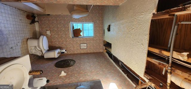4398 Ridge Court, Loganville, GA 30052