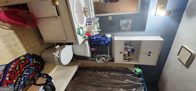 4398 Ridge Court, Loganville, GA 30052