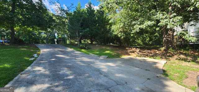 4398 Ridge Court, Loganville, GA 30052