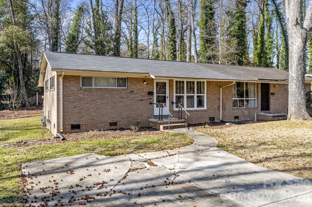 532 Blendwood Drive, Charlotte, NC 28215