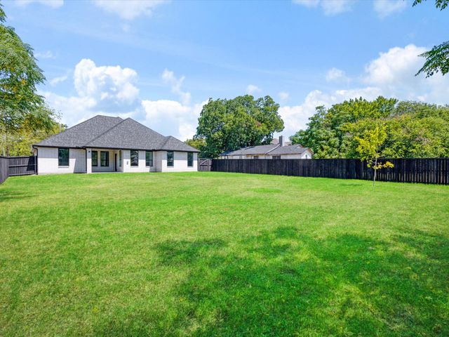 716 E Jefferson Street, Waxahachie, TX 75165