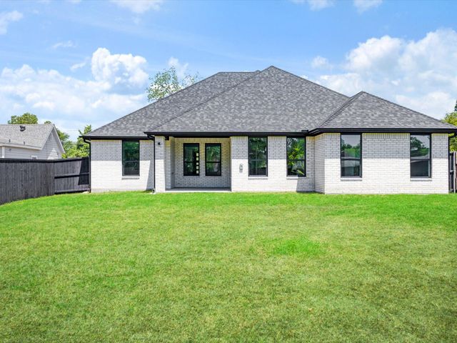 716 E Jefferson Street, Waxahachie, TX 75165