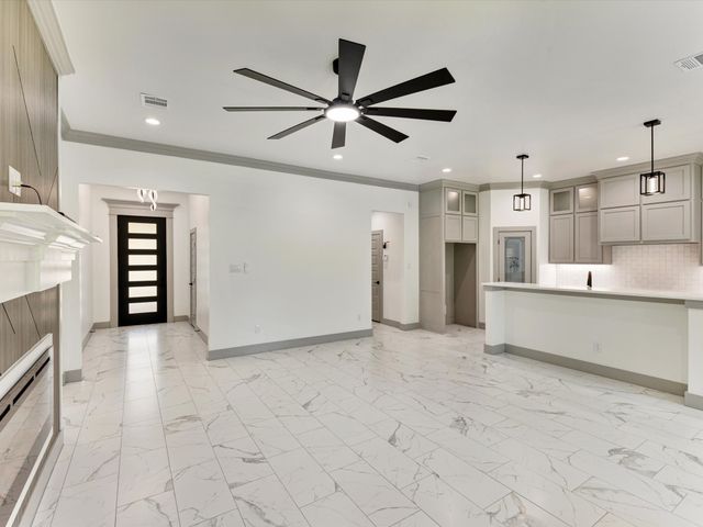 716 E Jefferson Street, Waxahachie, TX 75165