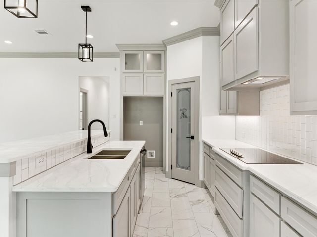 716 E Jefferson Street, Waxahachie, TX 75165