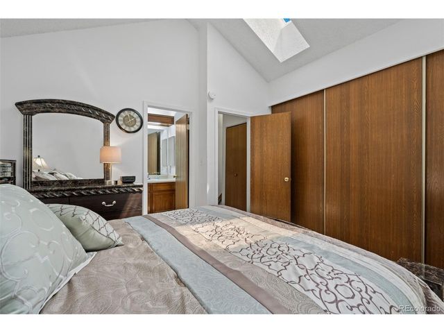 4020 E 94th Ave B, Thornton, CO 80229