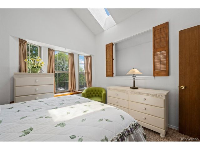 4020 E 94th Ave B, Thornton, CO 80229