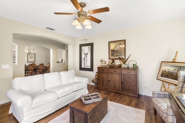 1368 Turnbridge Way, Plumas Lake, CA 95961