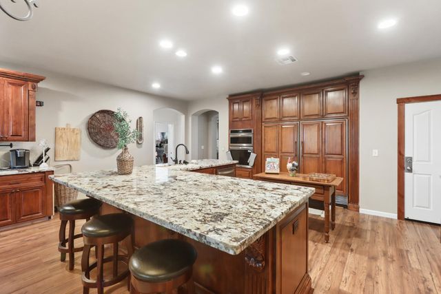 1368 Turnbridge Way, Plumas Lake, CA 95961