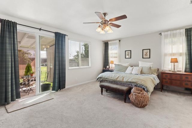 1368 Turnbridge Way, Plumas Lake, CA 95961