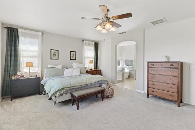 1368 Turnbridge Way, Plumas Lake, CA 95961