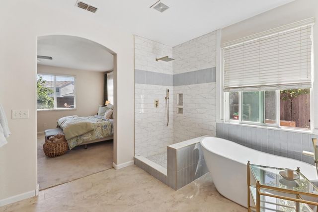 1368 Turnbridge Way, Plumas Lake, CA 95961