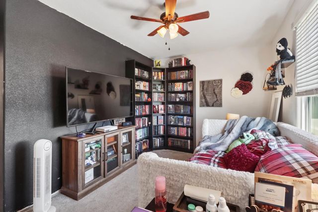 1368 Turnbridge Way, Plumas Lake, CA 95961