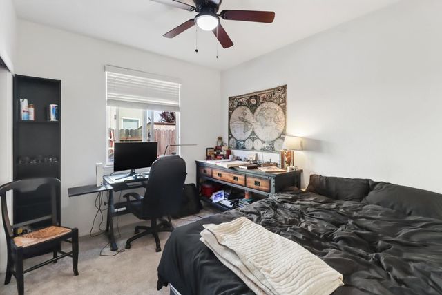 1368 Turnbridge Way, Plumas Lake, CA 95961