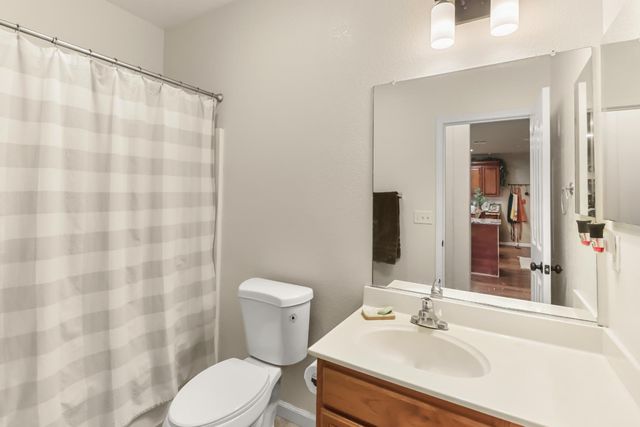 1368 Turnbridge Way, Plumas Lake, CA 95961