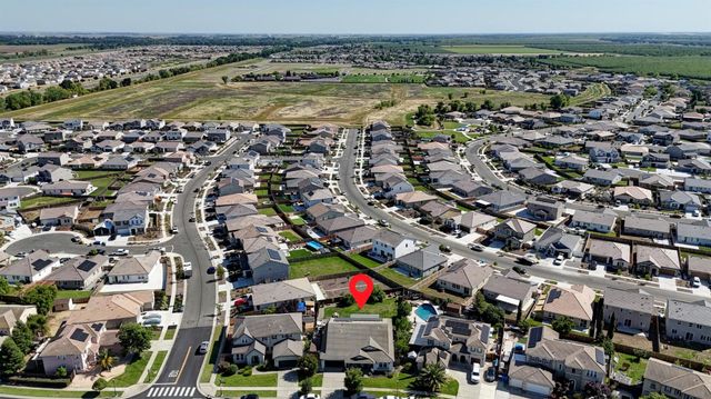 1368 Turnbridge Way, Plumas Lake, CA 95961