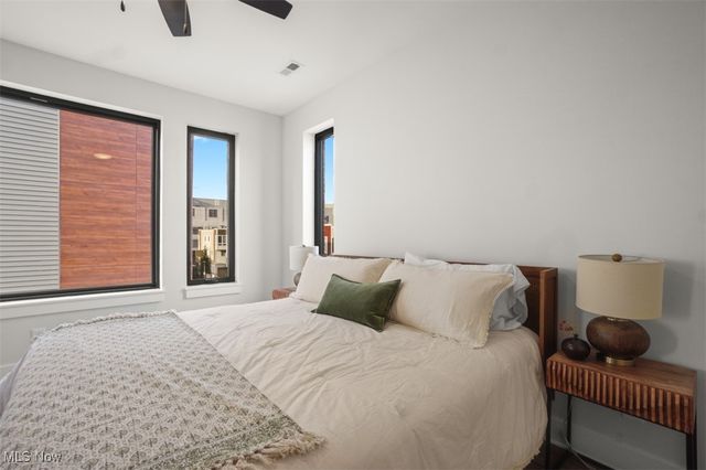 1495 E Superior Avenue 27, Cleveland, OH 44114