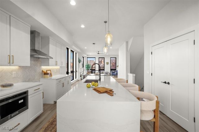 1495 E Superior Avenue 27, Cleveland, OH 44114