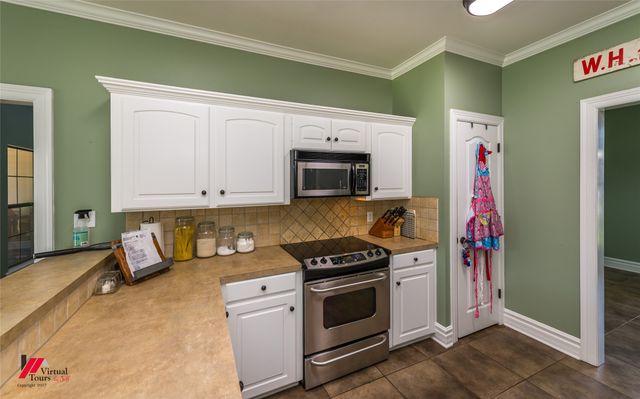 1855 Sparrow Ridge, Haughton, LA 71037