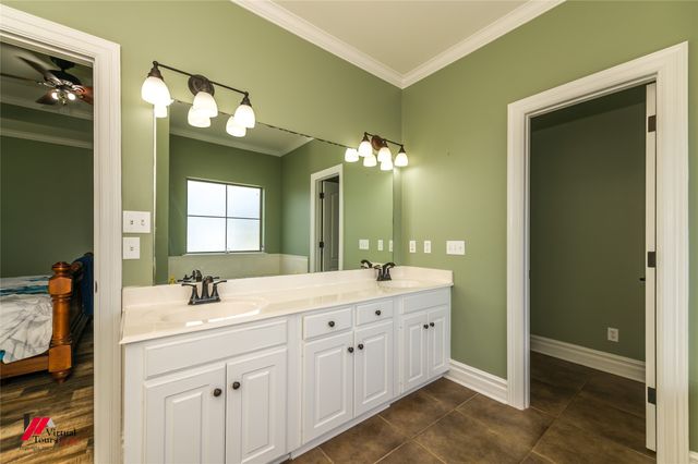 1855 Sparrow Ridge, Haughton, LA 71037