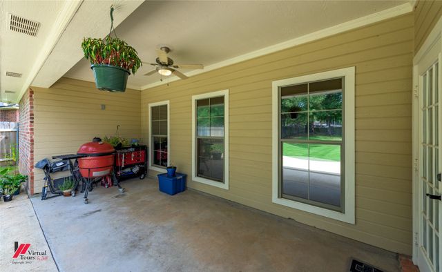 1855 Sparrow Ridge, Haughton, LA 71037