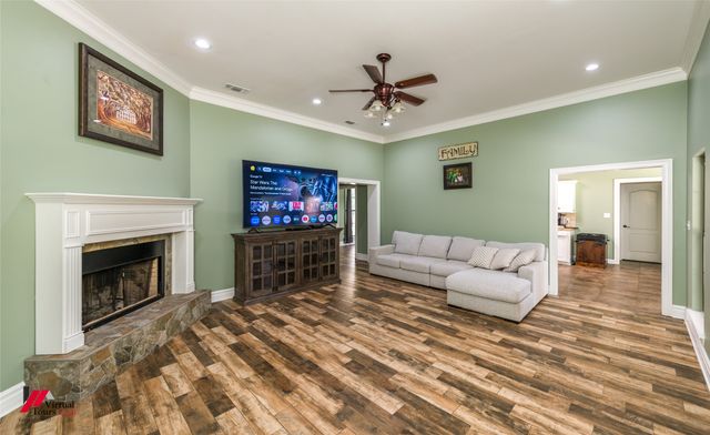 1855 Sparrow Ridge, Haughton, LA 71037