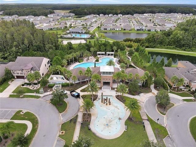 32662 BROOKS HAWK LANE, Wesley Chapel, FL 33543