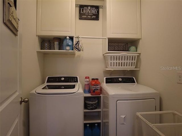 32662 BROOKS HAWK LANE, Wesley Chapel, FL 33543