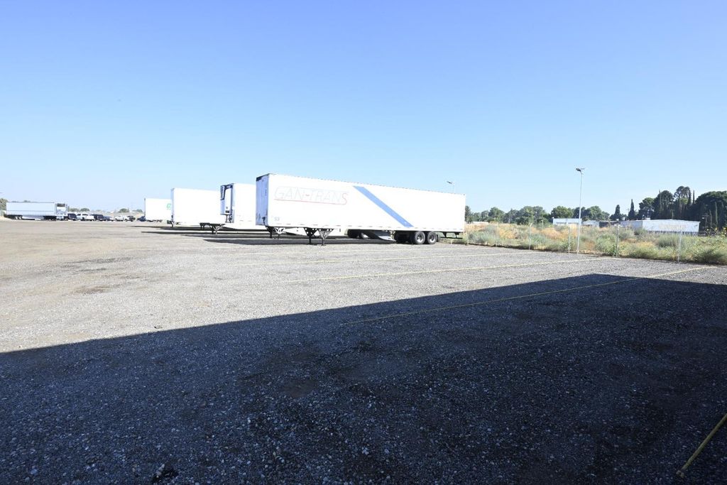 Image 5 of property listing at 1604 W Dan Ronquillo Drive, Fresno, CA 93706