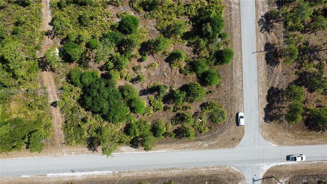 3007 E 10 St, Lehigh Acres, FL 33972