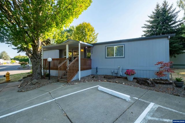 5050 Columbus St SE 100, Albany, OR 97322