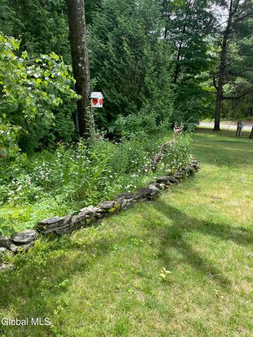 20 Tiffany Drive, Queensbury, NY 12804